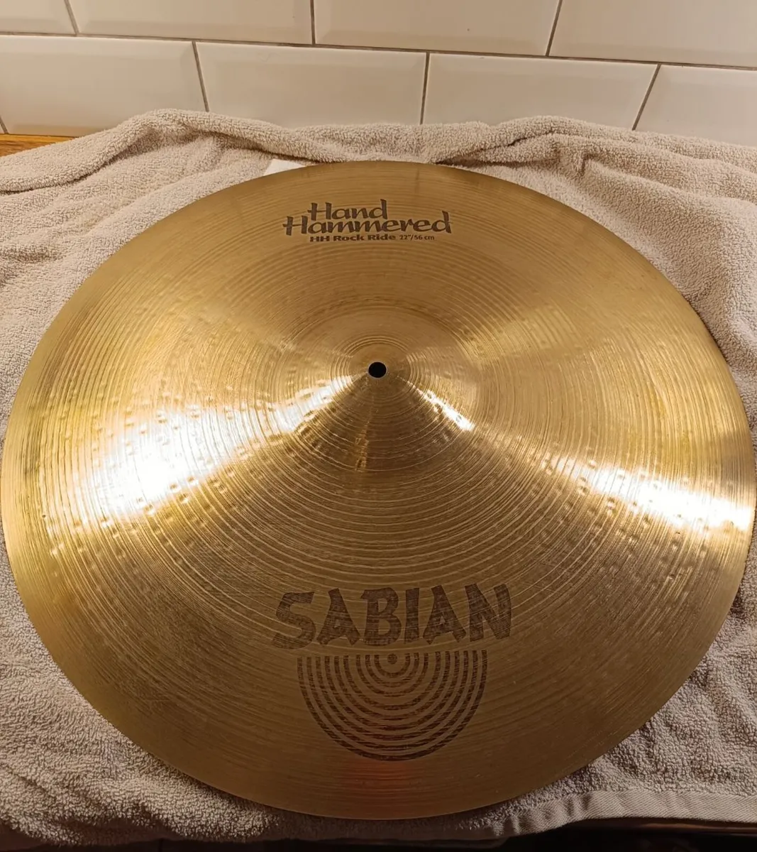 Sabian heavy hand hammered rock ride 22 inch - Image 2