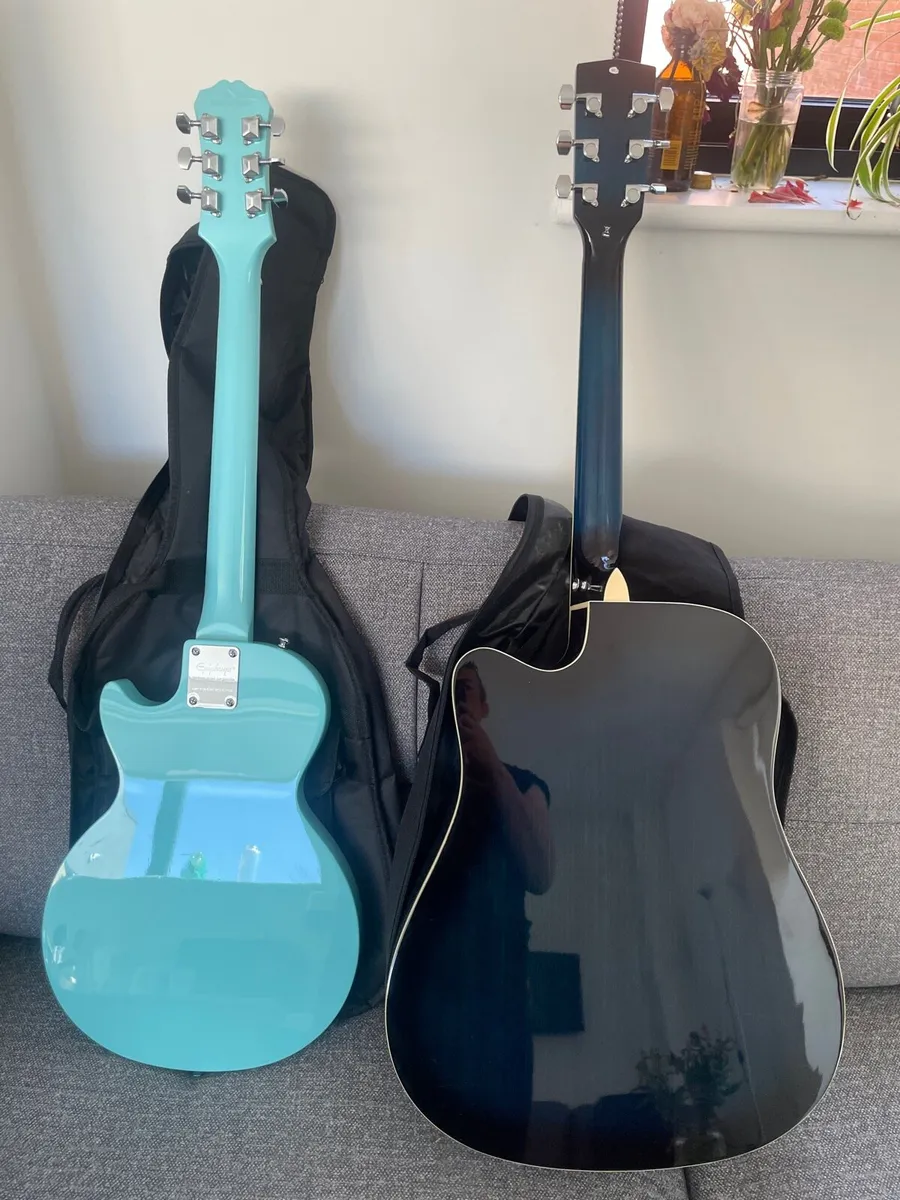 Two guitars in great shape. Electric & acoustic/el - Image 2