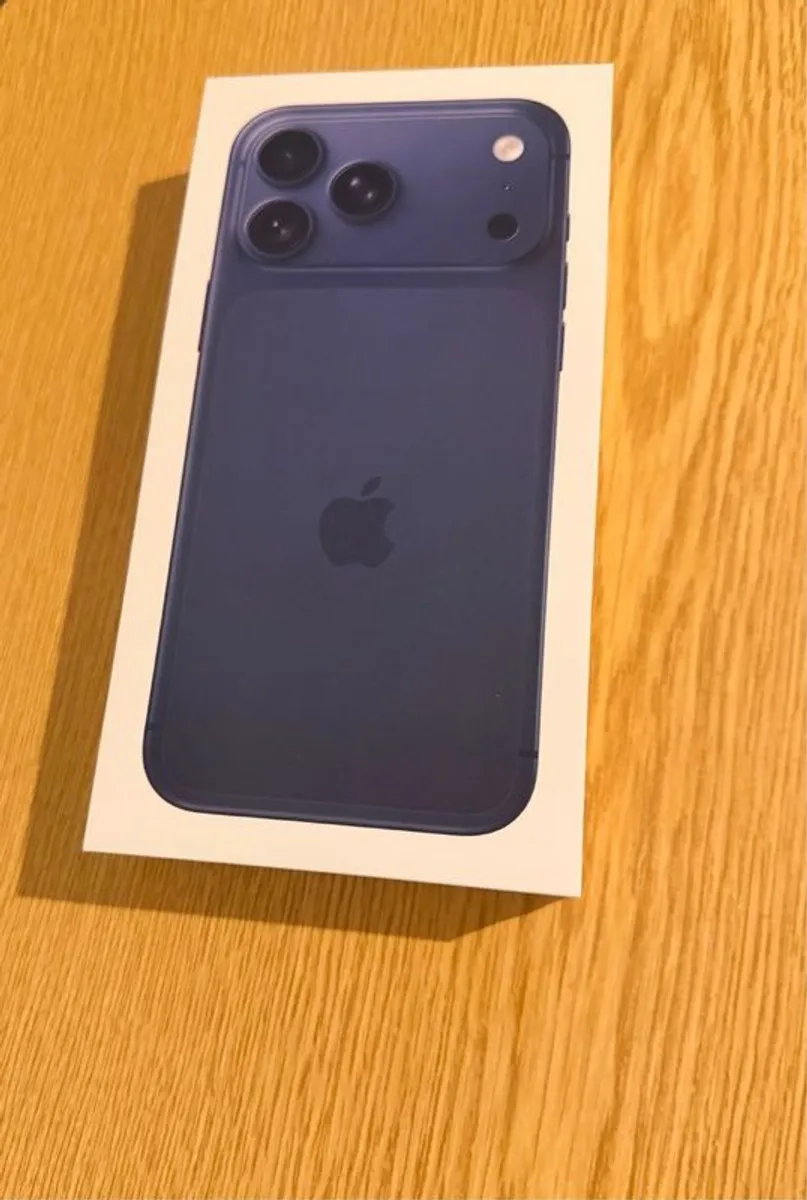 Apple iphone 17 pro max 256gb Sim free