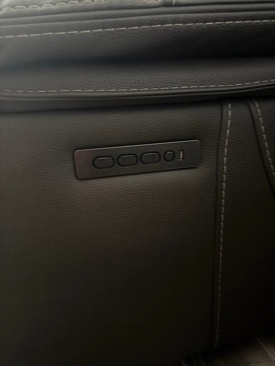 Leather electric recliner corner sofa - Image 3