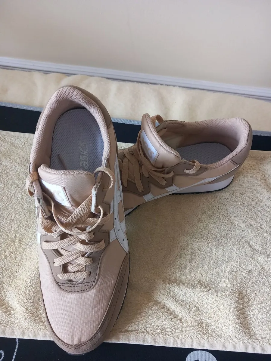 Shoes -  Asics Trainers - Image 2