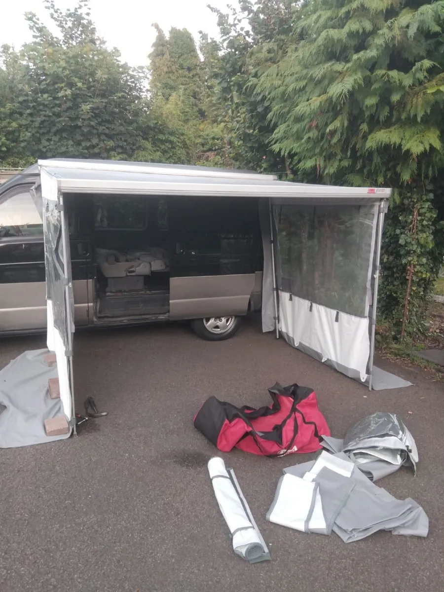 Awning and Privacy room - Image 3