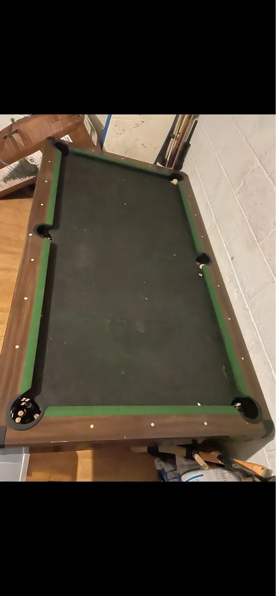 Pool table - Image 2