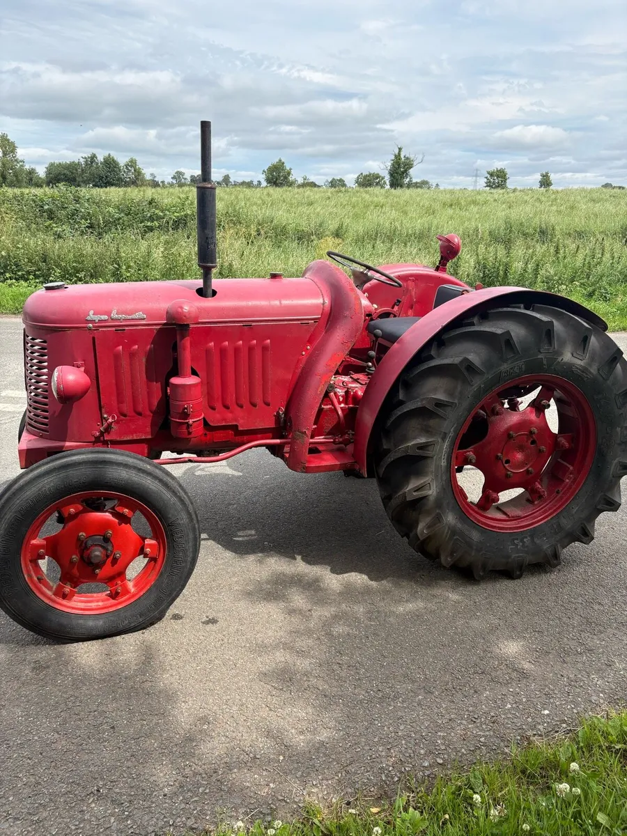 David Brown Super Cropmaster - Image 4