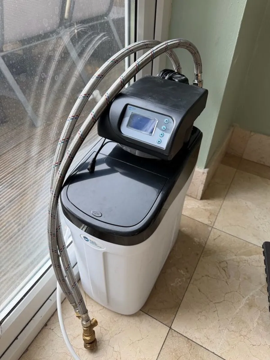 Euro Solutions Water Softener - Image 1