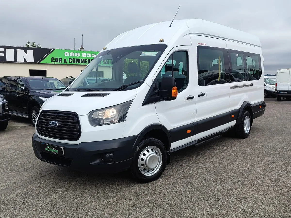 FORD TRANSIT MINIBUS 16 SEATER MINT CONDITION - Image 2