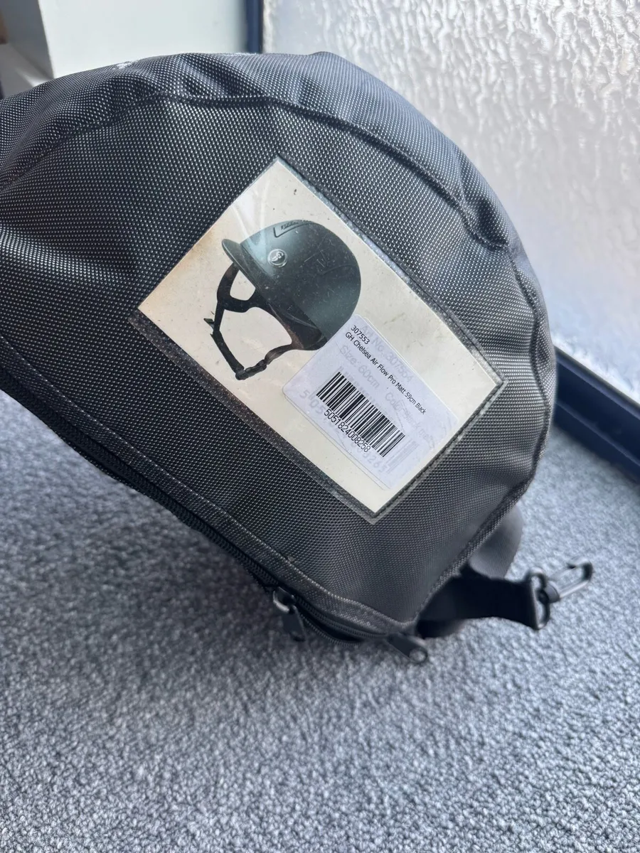 Gatehouse Chelsea Air flow Pro showjumping hat - Image 4