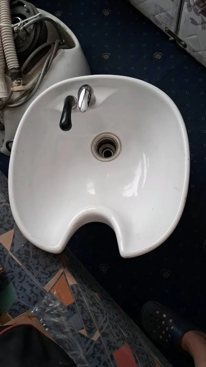 Hair dressing basin - Image 1