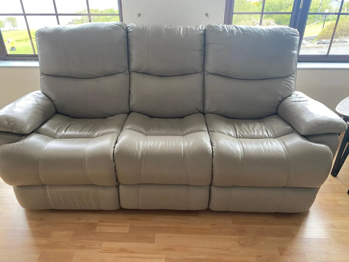 3 SEATER SOFA - Image 1