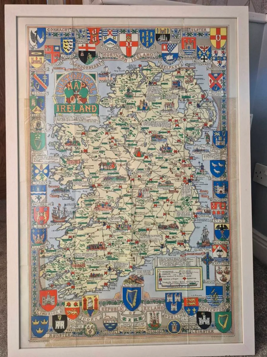 Detailed picture map of Ireland - Image 2