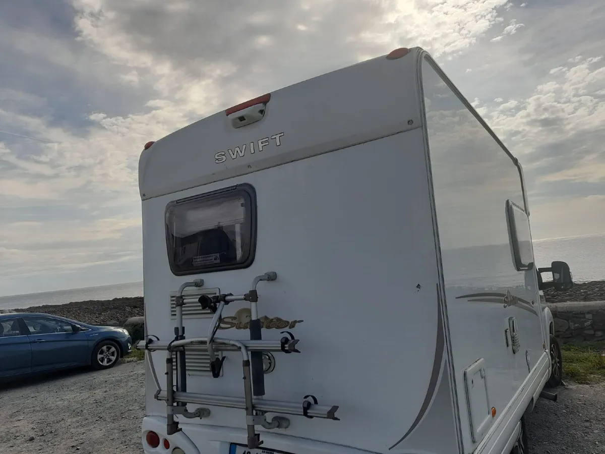 Motorhome Swift Suntour - Image 2