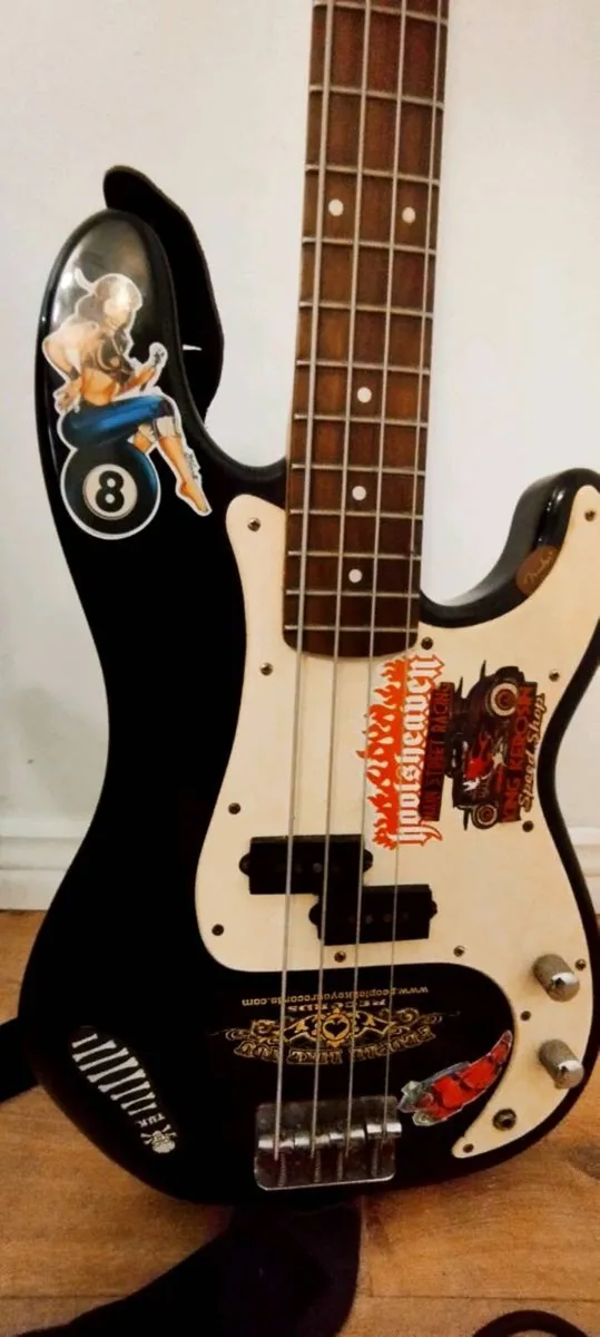 Fender Squier Bass guitar - Image 1