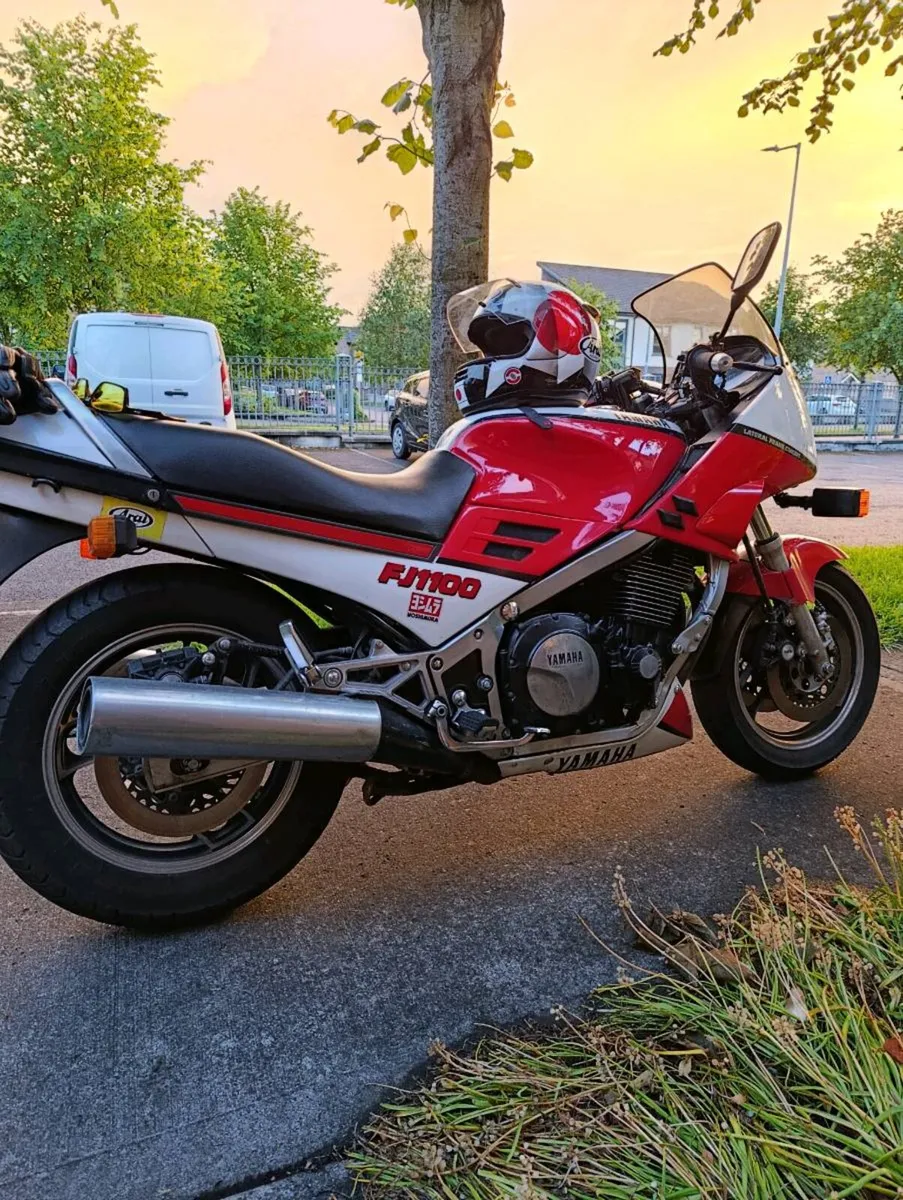 Yamaha FJ 1100 - Image 1
