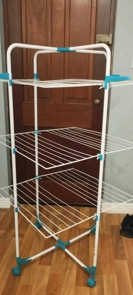 3 tier clothes airer - Image 1