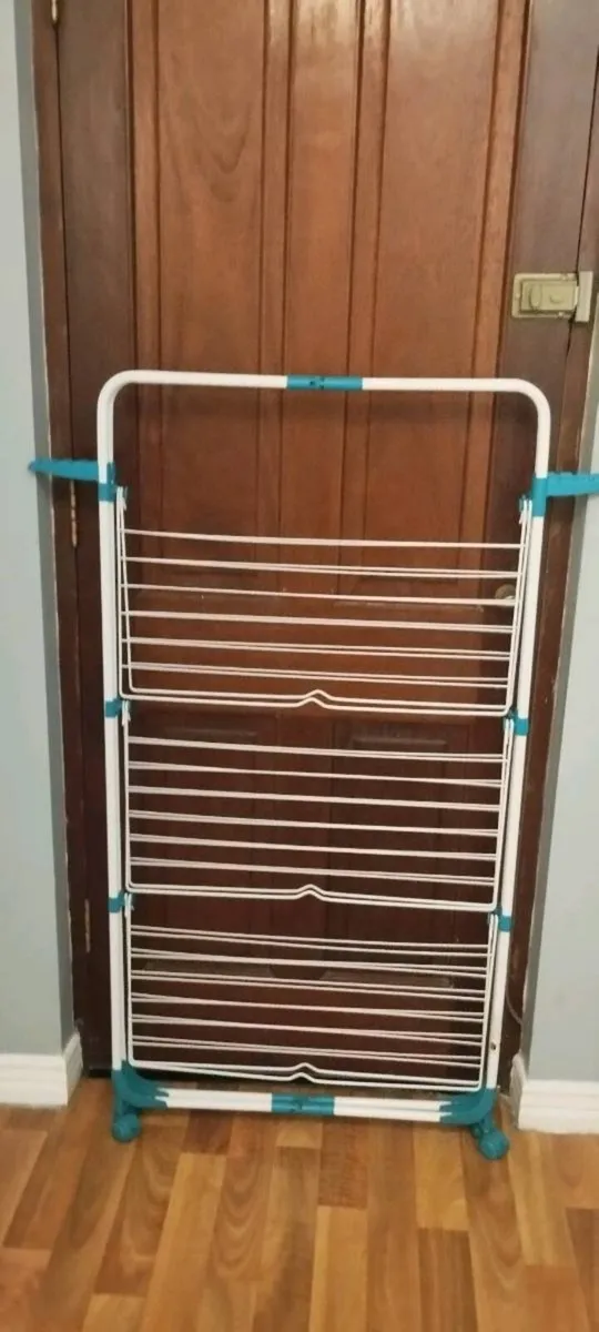 3 tier clothes airer - Image 4