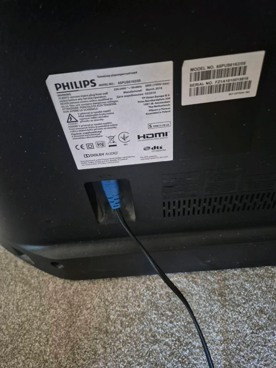 65inch philips Tv with Remote - Image 3