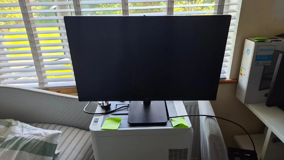 LG 27 Inch Computer Monitor full HD - Image 1