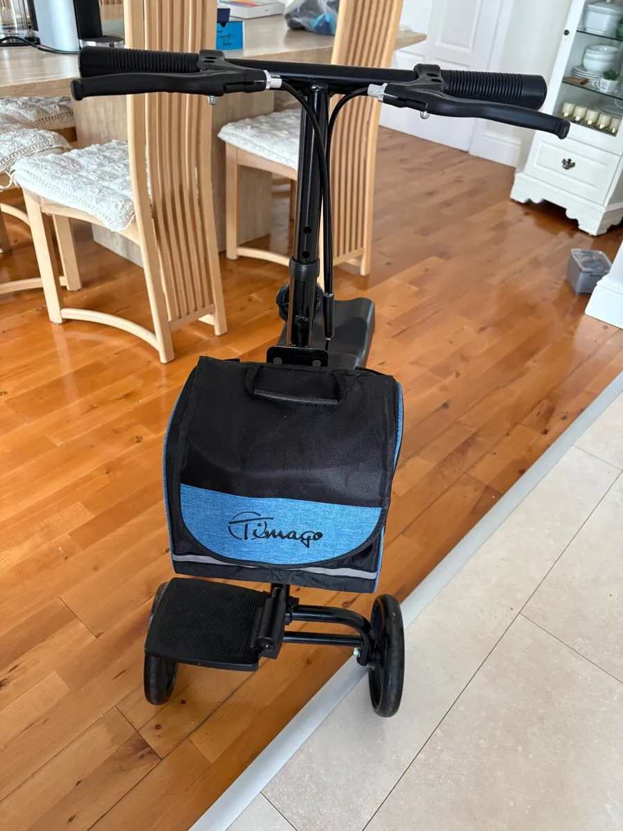 Knee scooter - Image 1