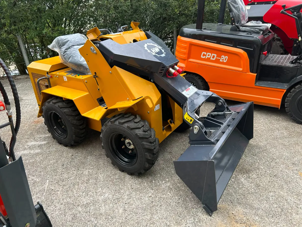 Hengwang Skid Steer Loader - Image 2