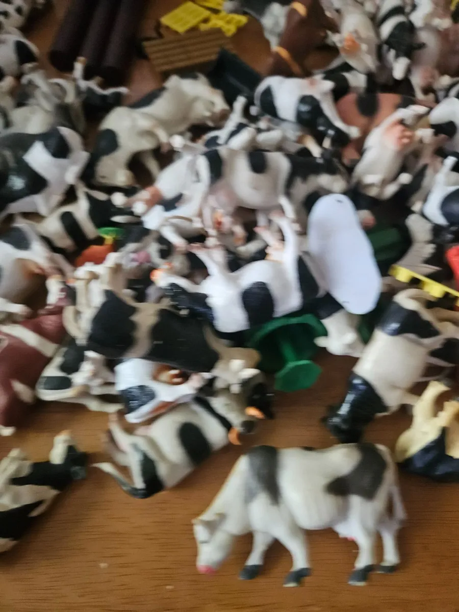 Britain's Siku Farm Animals Accessories etc - Image 2