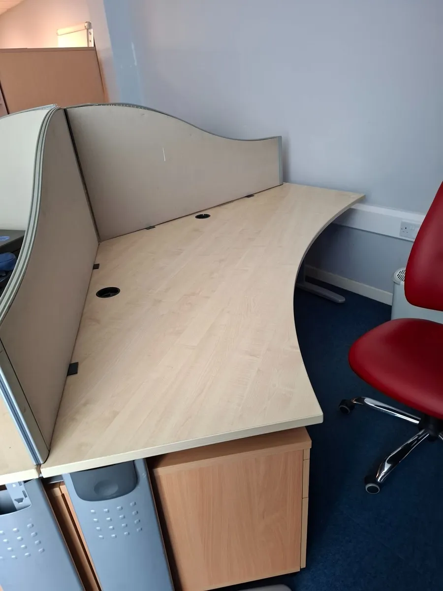 Office furniture for up to 12 employees - Image 4