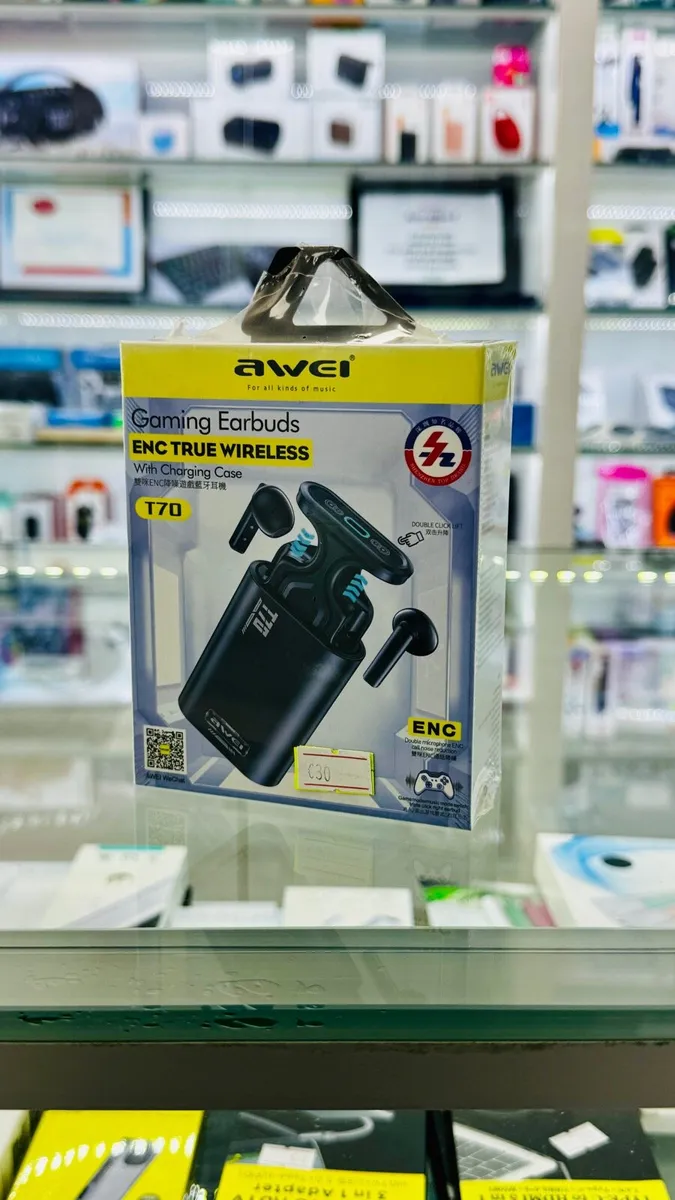 Gaming bluetooth earphone