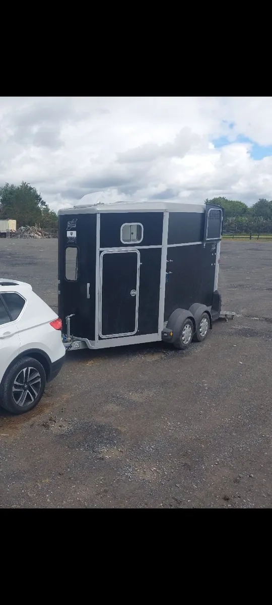 Horse Box - Image 3