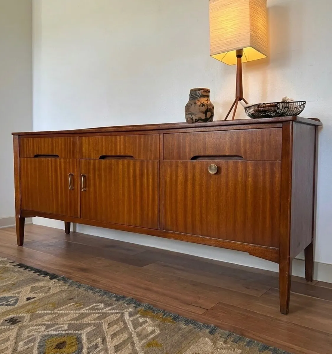 Vintage Mid Century Teak Sideboard Drinks Cabinet - Image 1