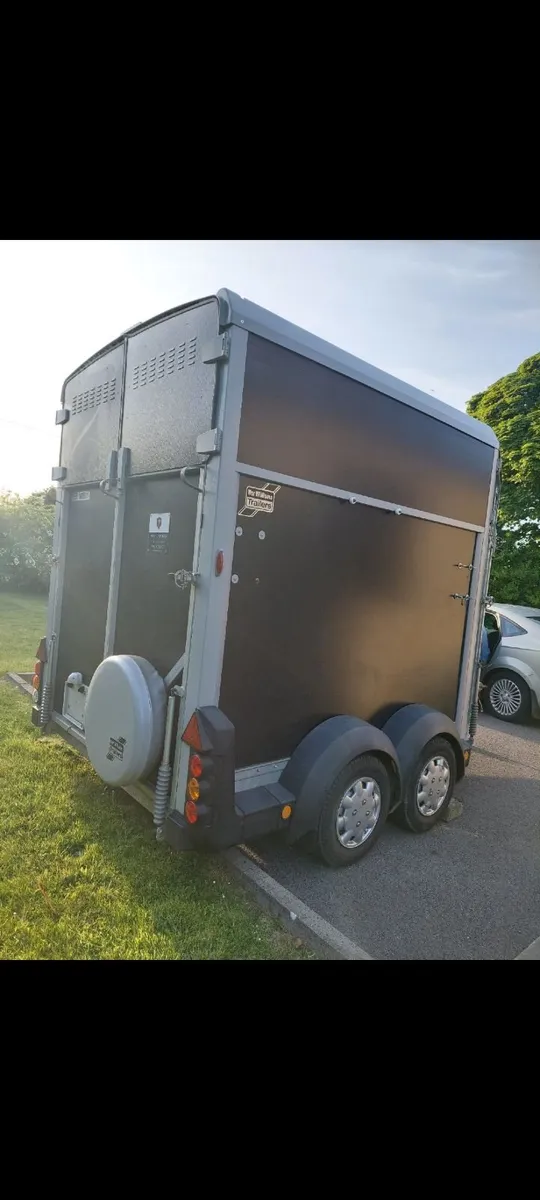 Horse Box - Image 4
