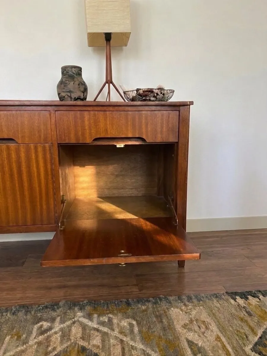 Vintage Mid Century Teak Sideboard Drinks Cabinet - Image 4