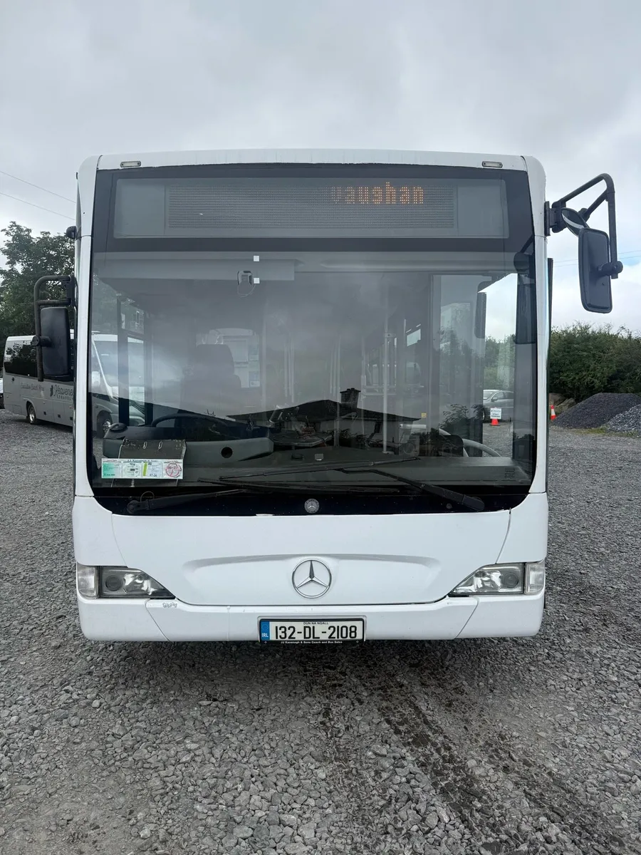 Bus - Image 4