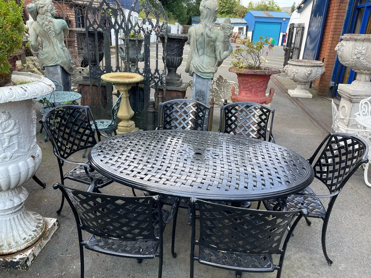Garden table 6 chairs - Image 2