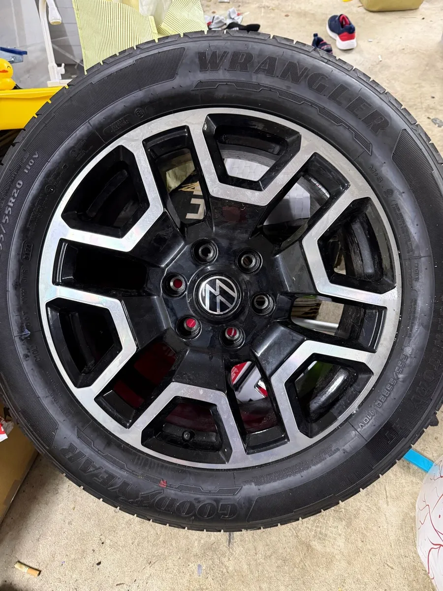 20" GENUINE VW AMAROK ALLOY WHEELS