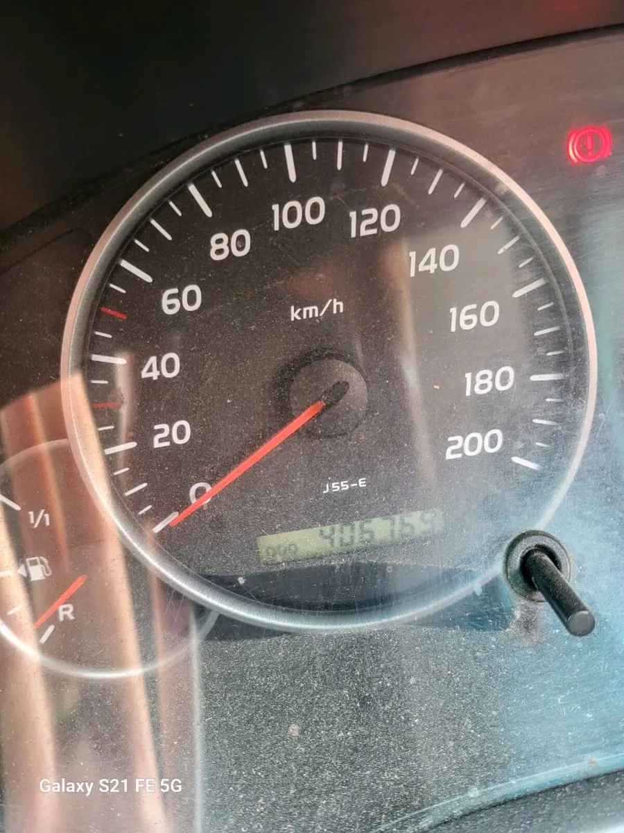 Toyota landcruiser - Image 2