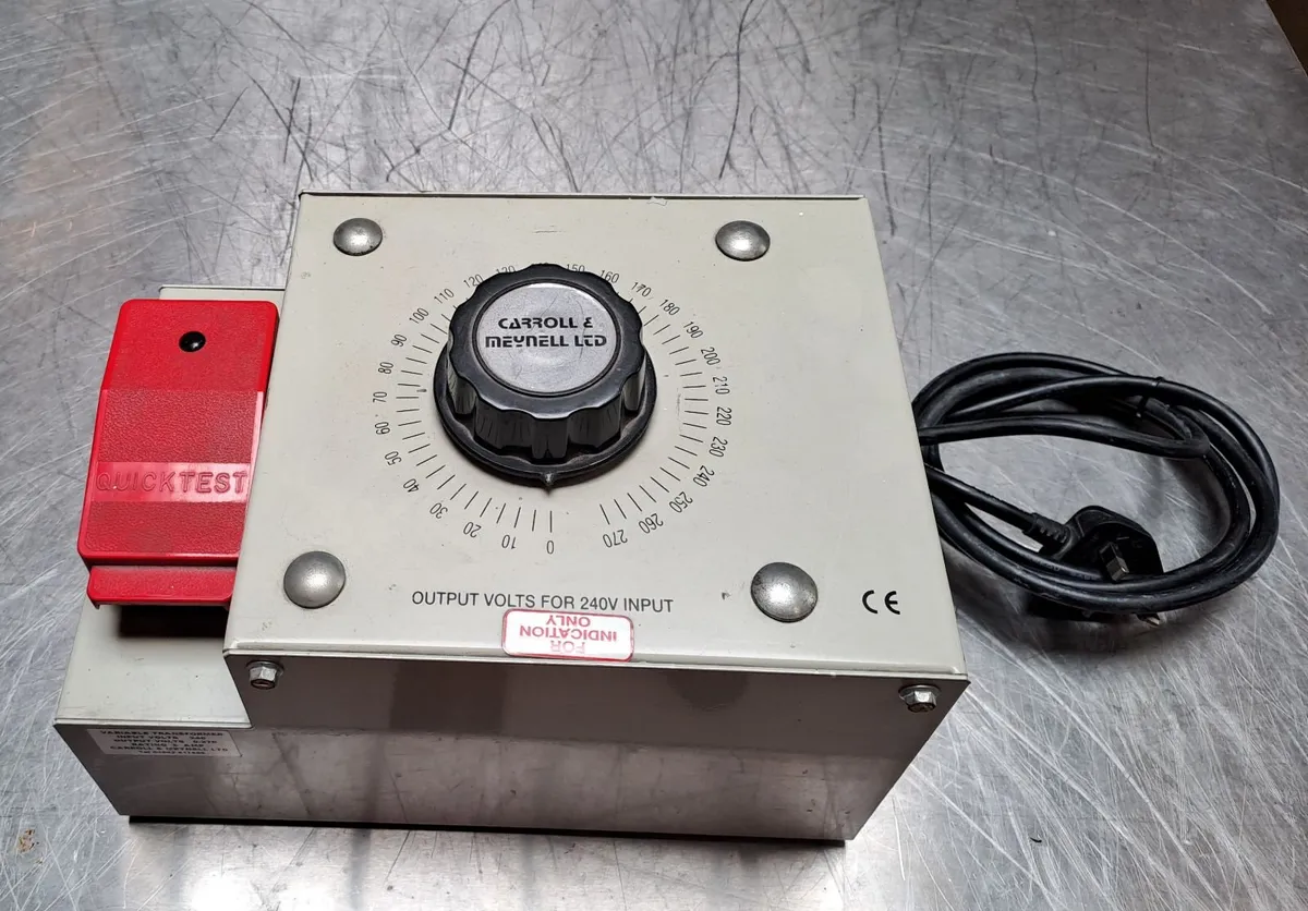 Variac, 240Vac In, 0-270V, 5A out