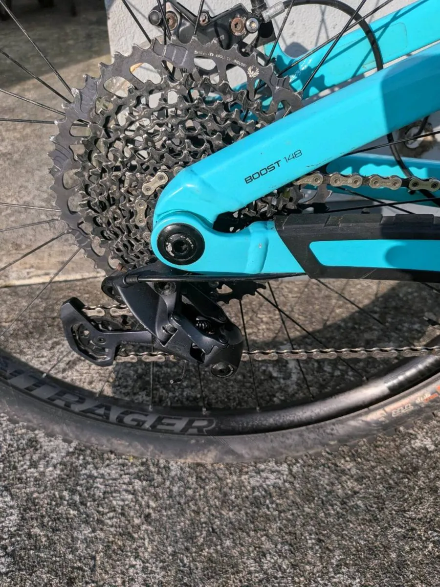 Trek Slash 8 (Large) - Image 4