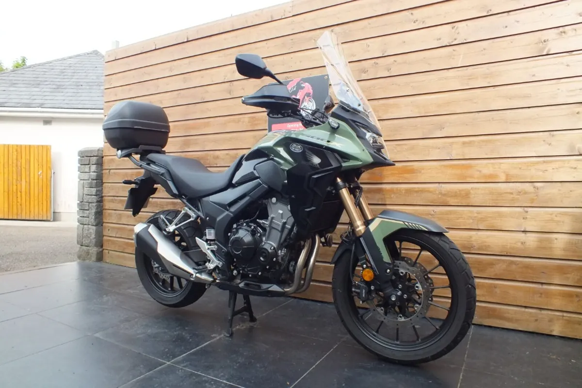 2023 Honda CB500X (Low Miles as New) - Image 4