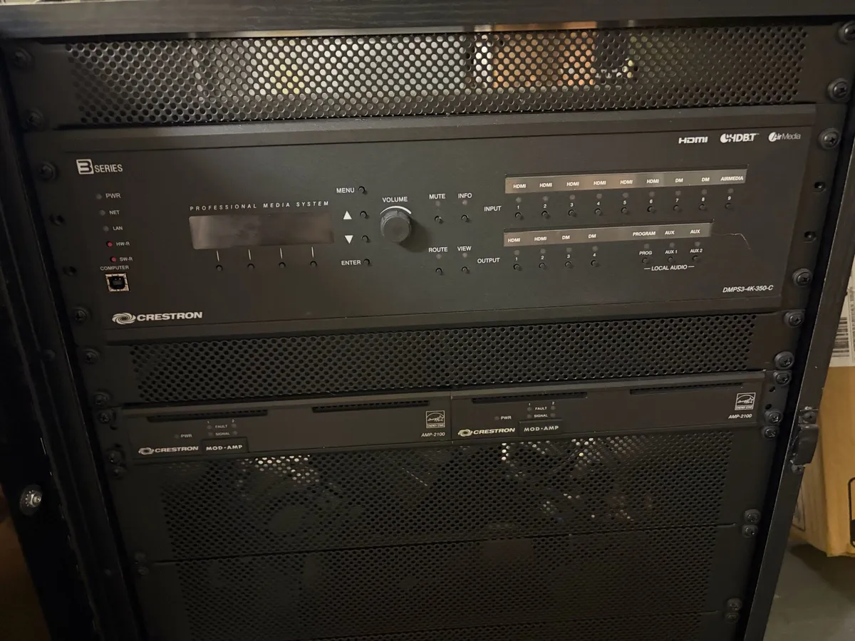 Audio visual equipment - Image 2