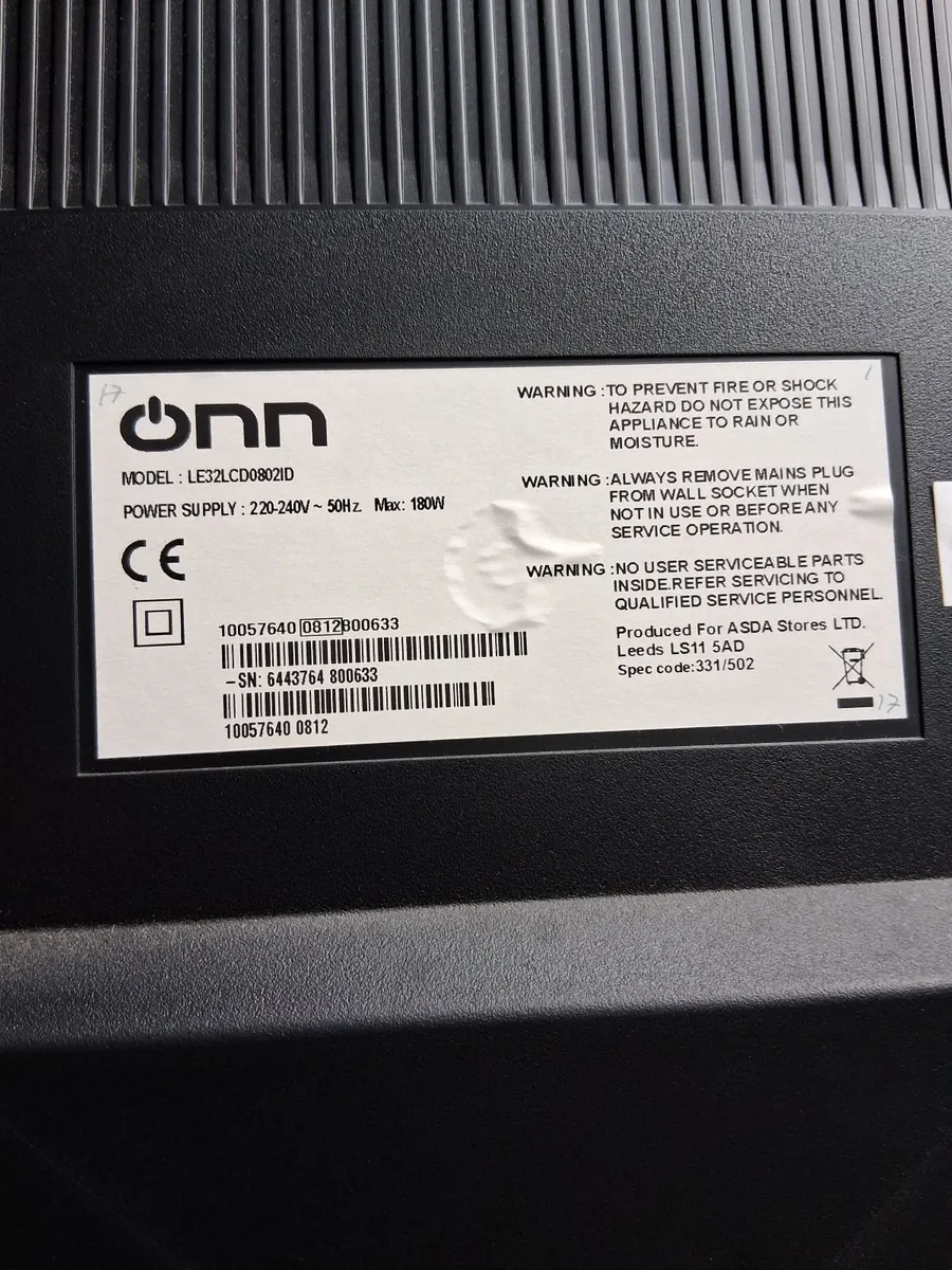 32 inch onn tv - Image 2