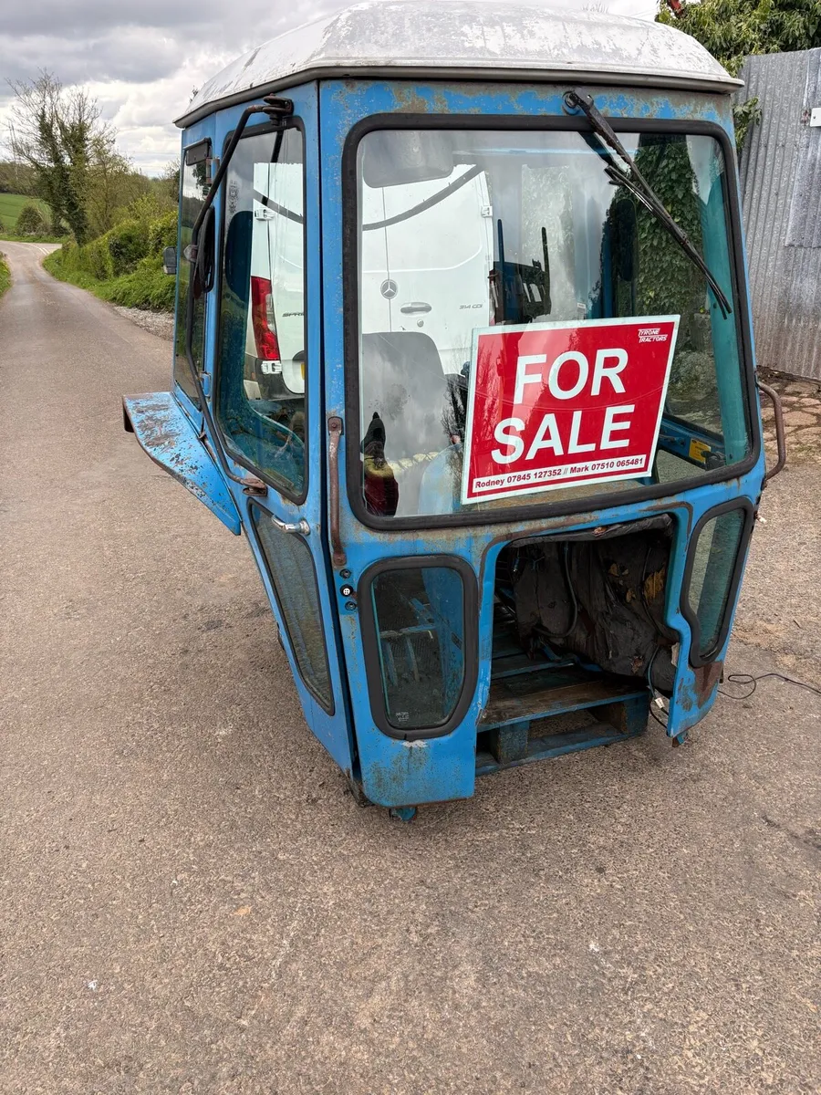 Ford Q cab 5600 7600 5610 6610 7610 - Image 1