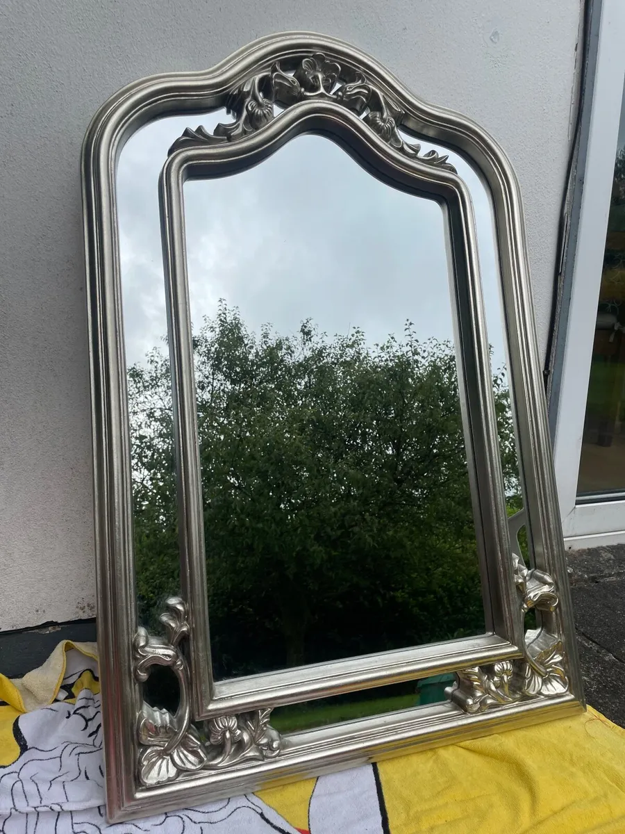 Mirror - Image 1