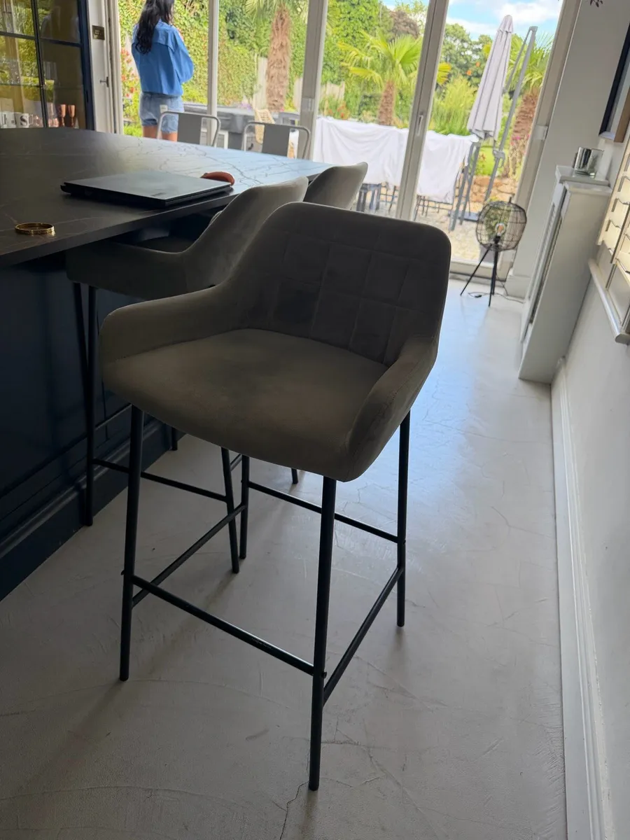 4 Grey Stools - Image 3
