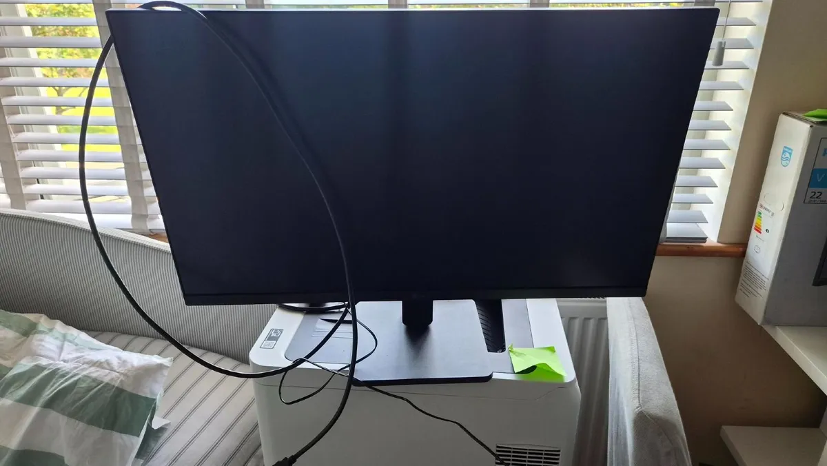 LG 27 Inch Monitor Full HD - Image 1