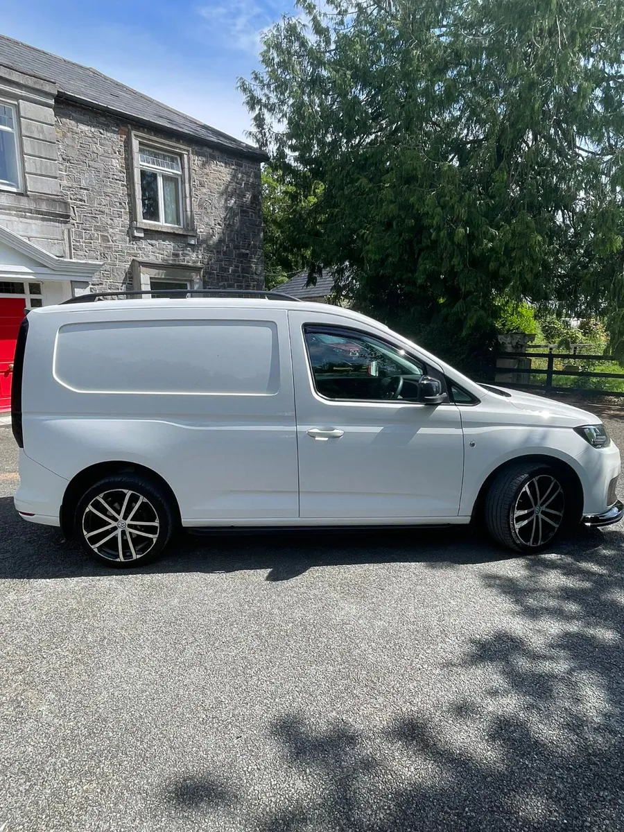 Volkswagen Caddy 2.0 TDI Manual No Vat - Image 2
