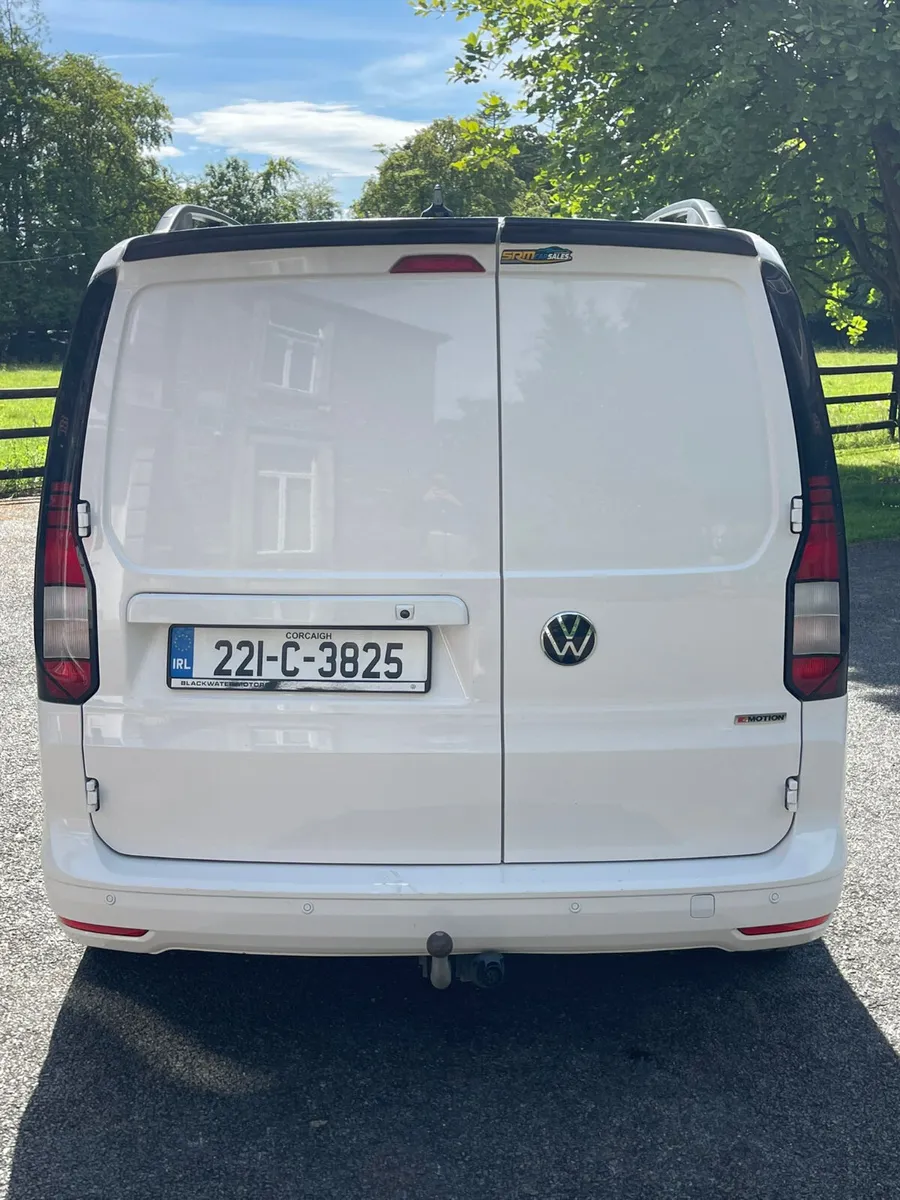 Volkswagen Caddy 2.0 TDI Manual No Vat - Image 4