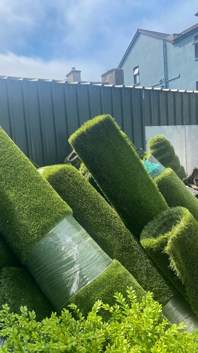 Artificial Grass - Image 2