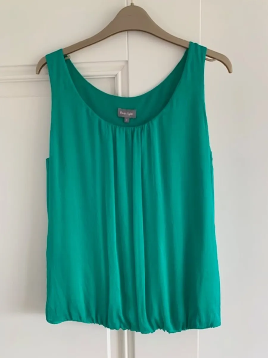 Phase Eight - Green Sleeveless Top - 100% Silk - Image 1