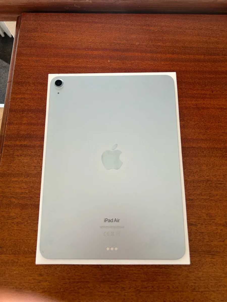 iPad Air 11 inch (m2) - Image 1