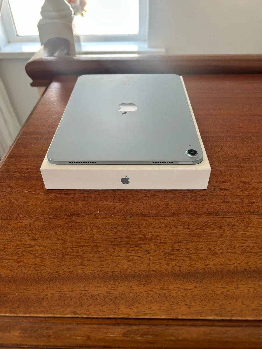 iPad Air 11 inch (m2) - Image 3