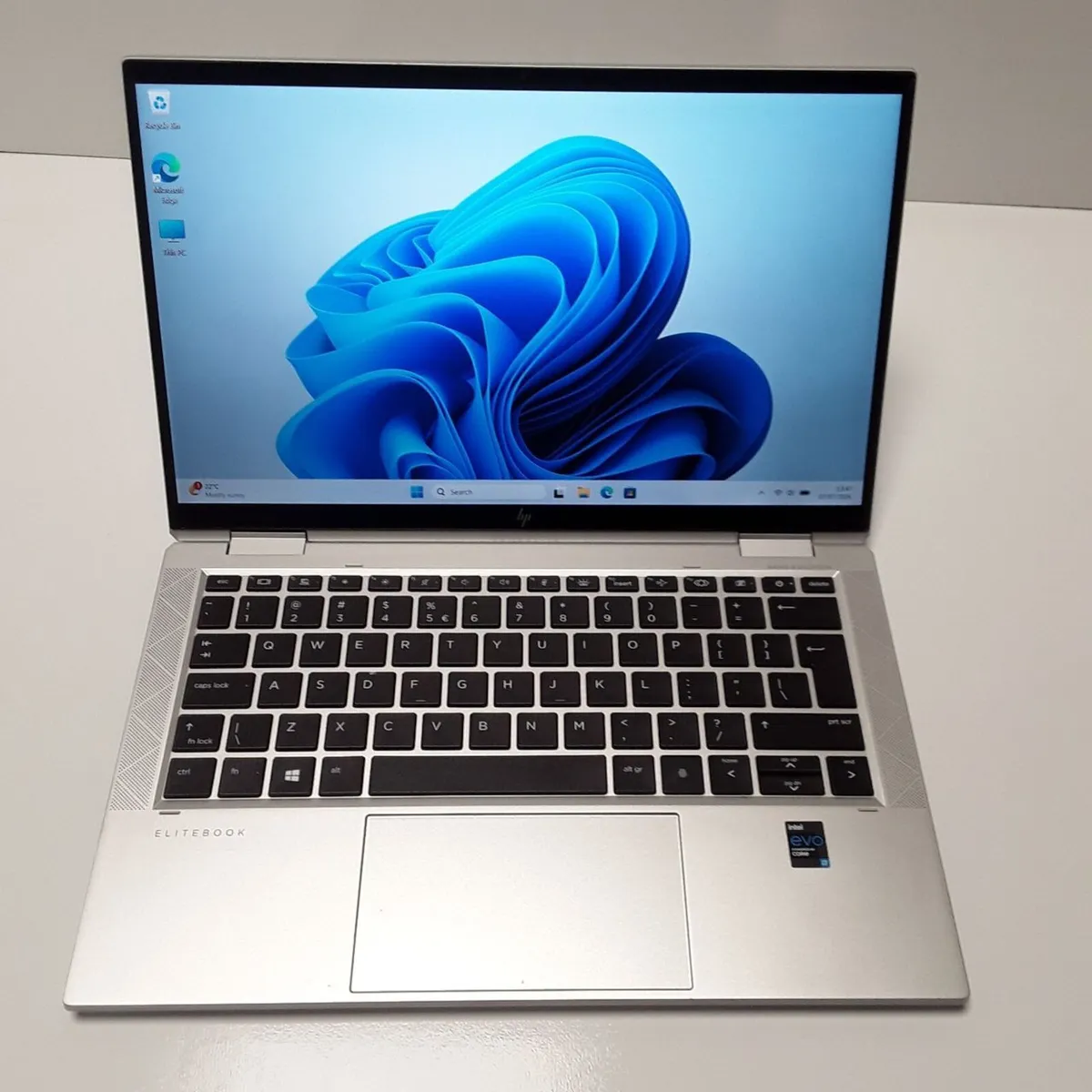 P EliteBook x360 1030 G8 | Intel Core i7-1165G7 | - Image 1